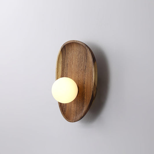 Eivor Wall Lamp - Adjustable Brightness & Modern Design