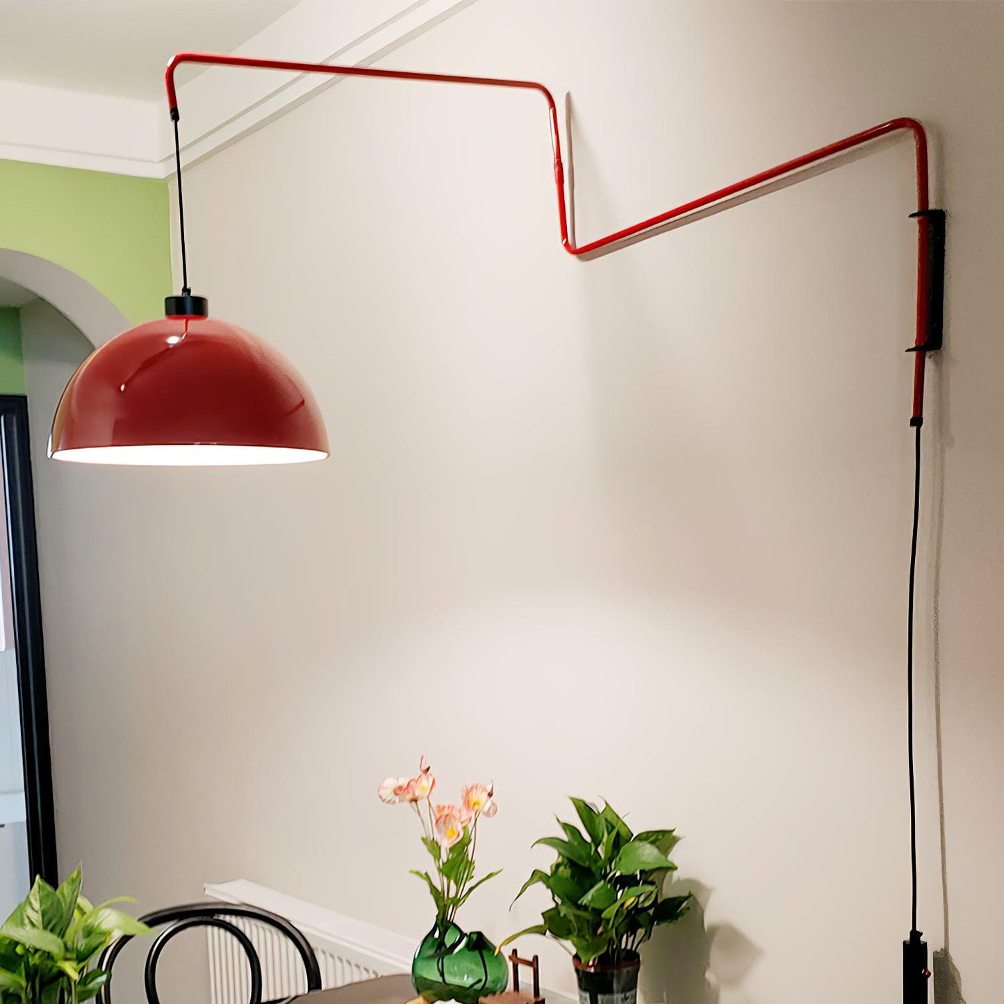 Elio Plug-In Wall Lamp with Adjustable Brightness and Modern Design