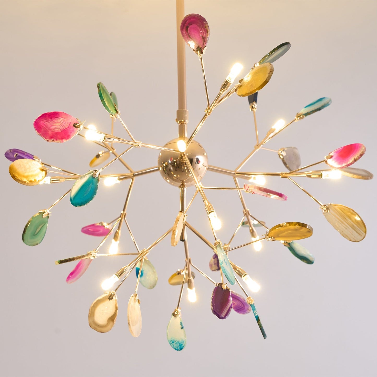 Elegant Agate Flake Chandelier with Adjustable Height & Soft Lighting