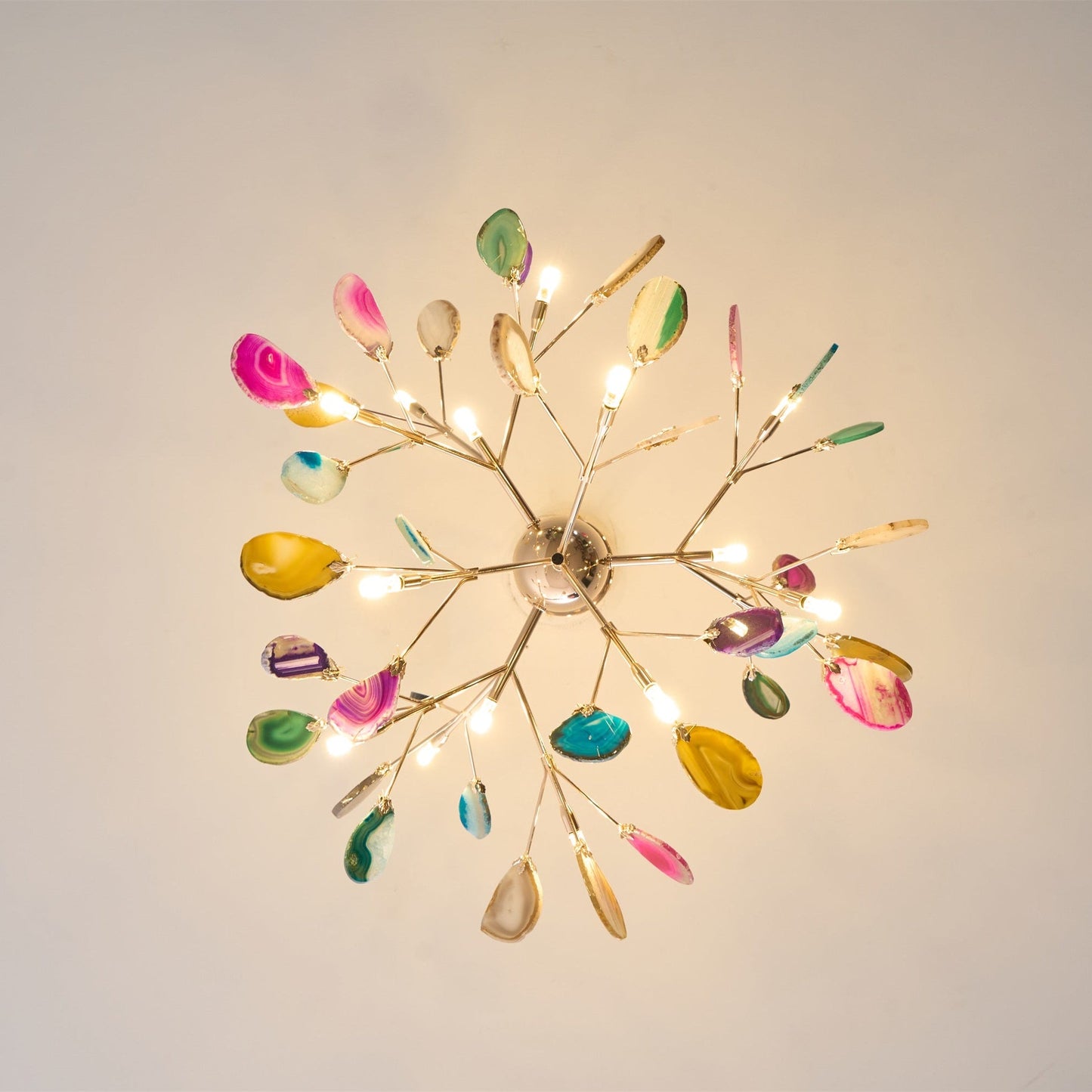 Elegant Agate Flake Chandelier with Adjustable Height & Soft Lighting