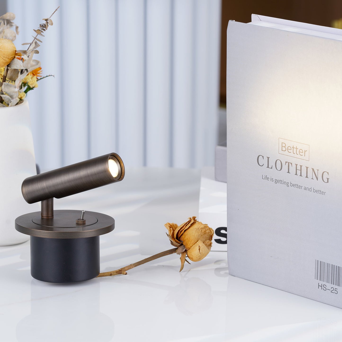 Professional Reading Wall Lamp with Adjustable Brightness and Flex Arm