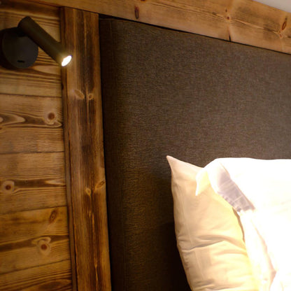 LED Reading Wall Lamp with Adjustable Brightness and Modern Design