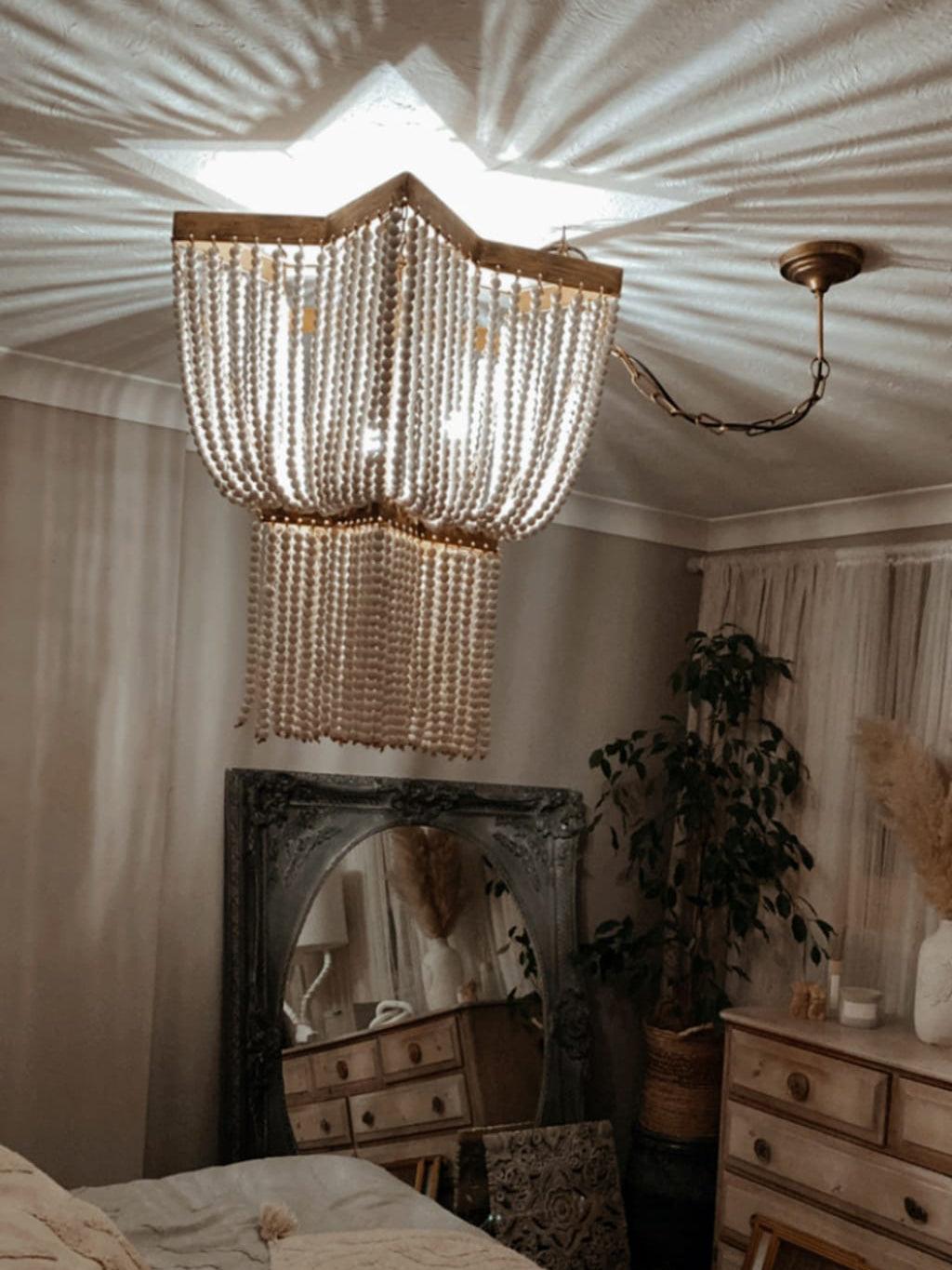 Estrella Chandelier - Elegant Lighting with Adjustable Brightness & Cr