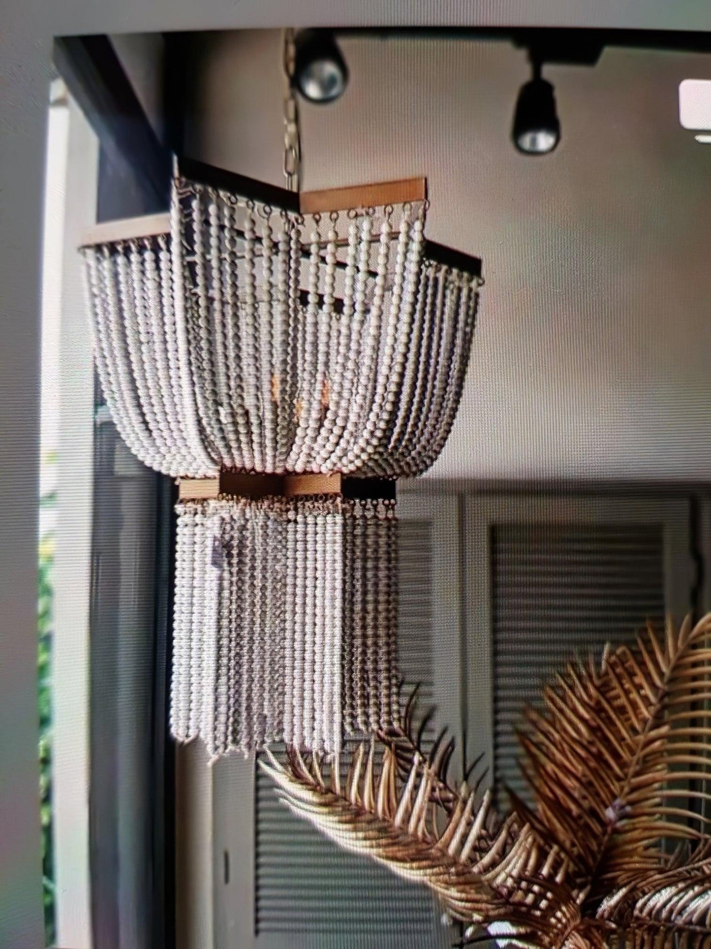 Estrella Chandelier - Elegant Lighting with Adjustable Brightness & Cr