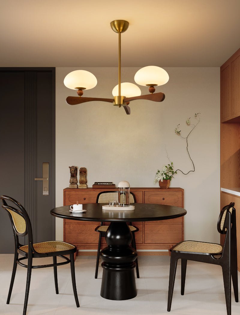 Evander Ray Chandelier - Elegant Lighting Fixture with Adjustable Heig