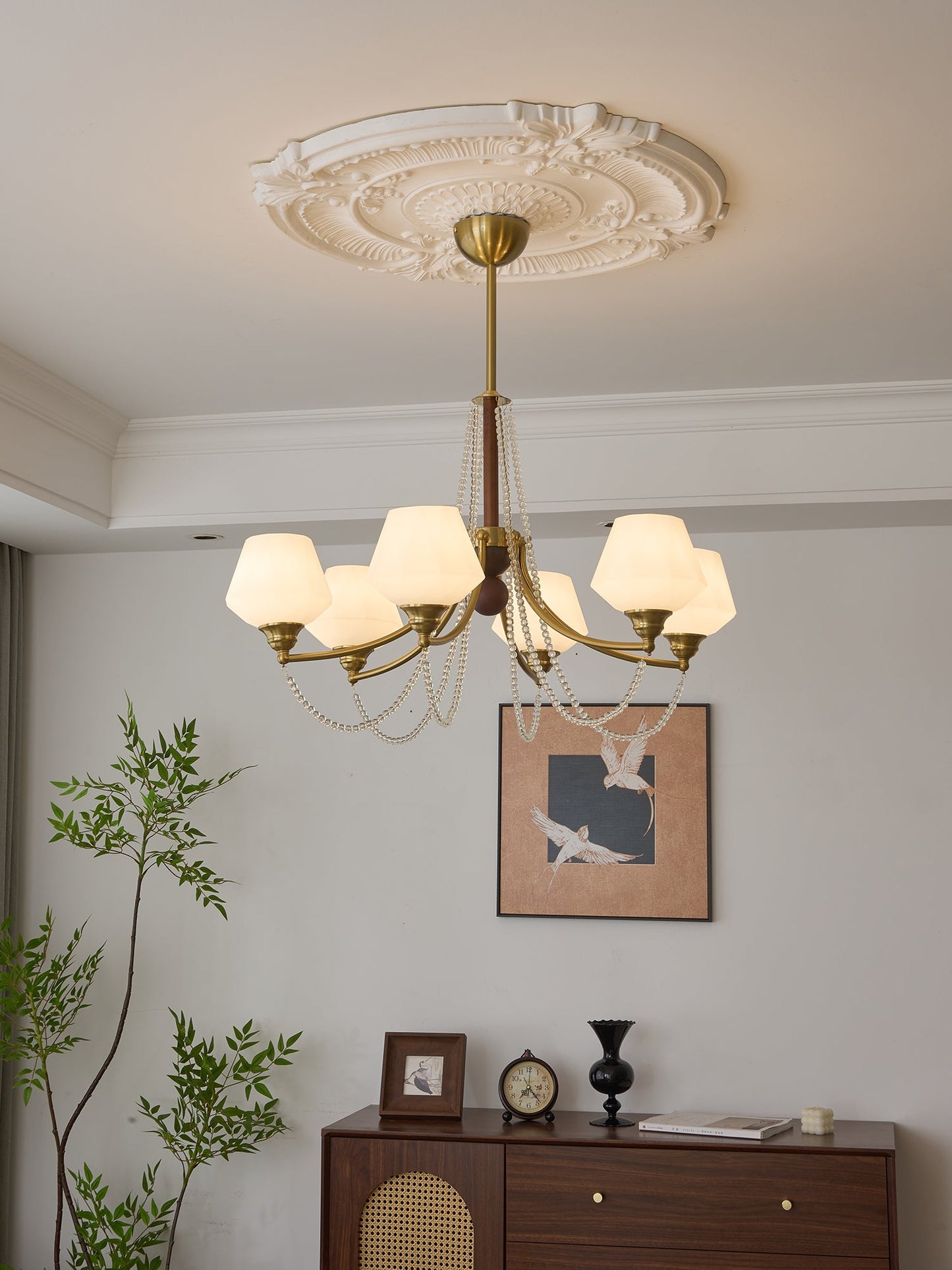 Evora Chandelier - Elegant Crystal Design with Adjustable Height & Dim