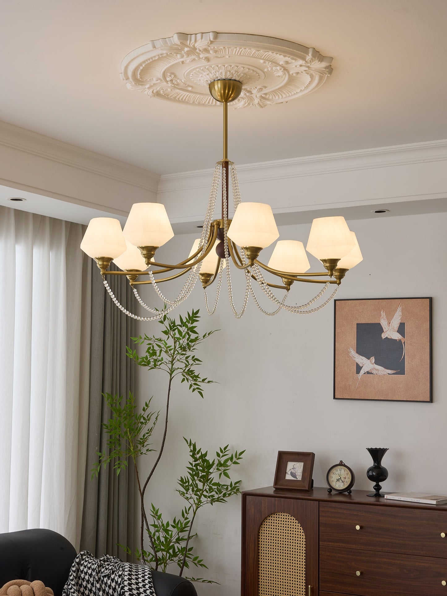 Evora Chandelier - Elegant Crystal Design with Adjustable Height & Dim