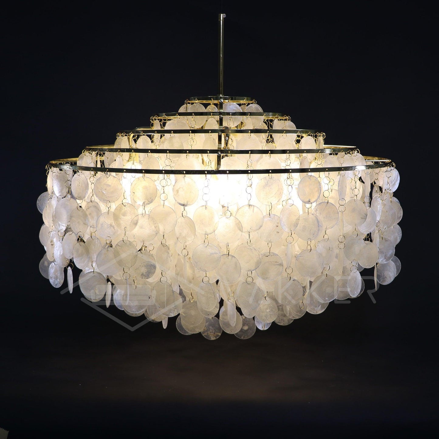Elegant Round Shell Chandelier with Adjustable Height & Soft Lighting