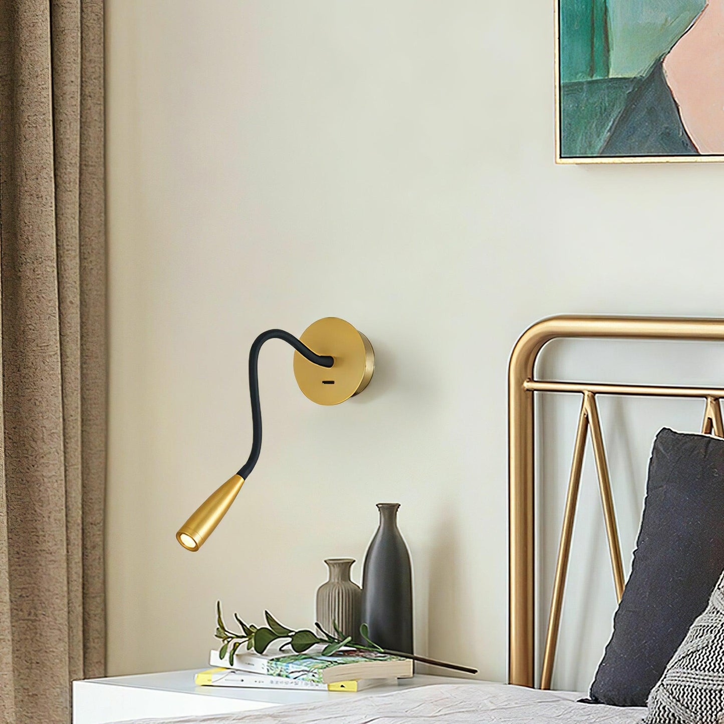 Adjustable Flexi Hose Wall Light with Energy-Efficient LED and Modern