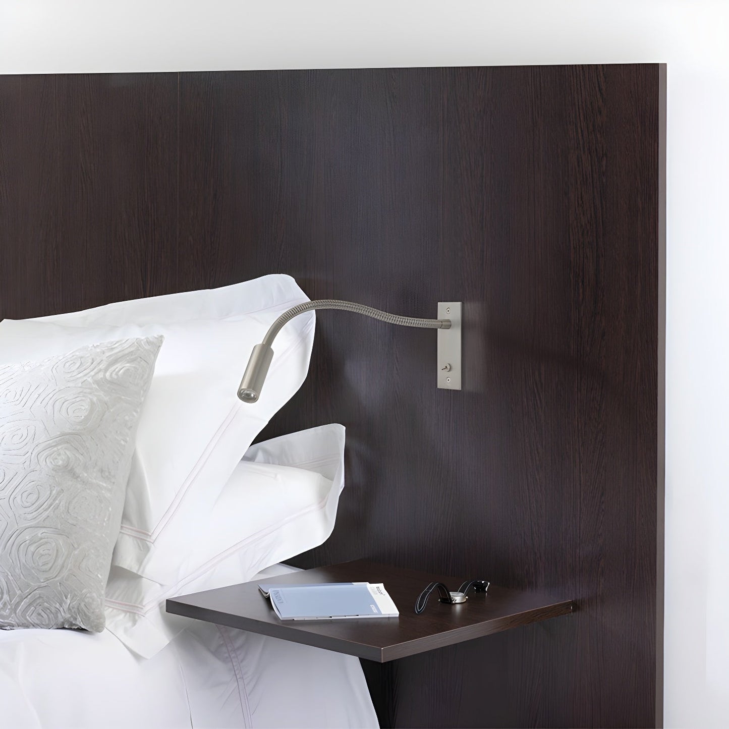 Adjustable Flexible Gooseneck Wall Lamp with USB Charging Port