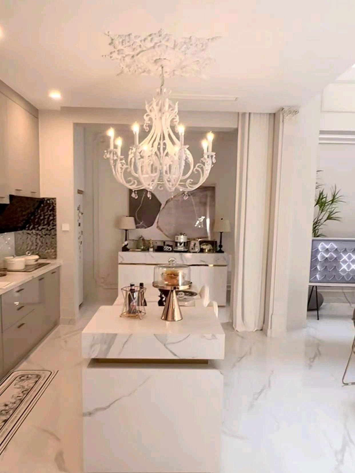 Elegant Candle Holder Chandelier with Adjustable Arms & Vintage Design