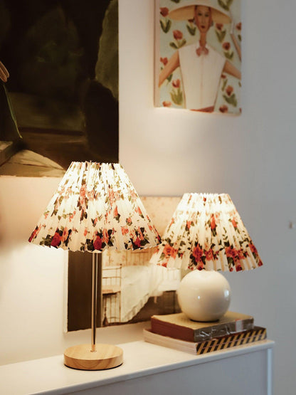 Flores Table Lamp - Adjustable Brightness & Modern Design