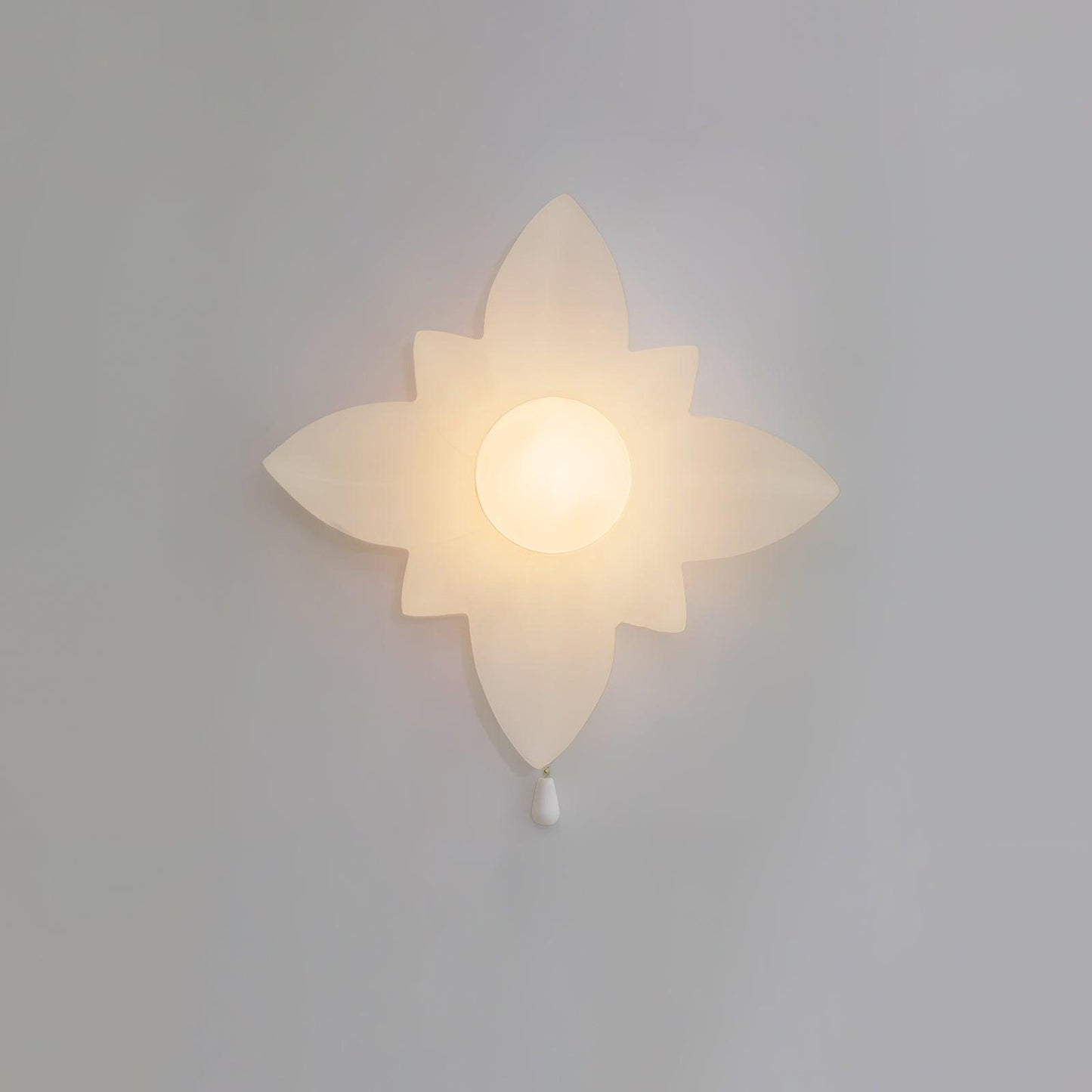 Elegant Flowers Wall Lamp with Soft LED Lighting and Adjustable Bright