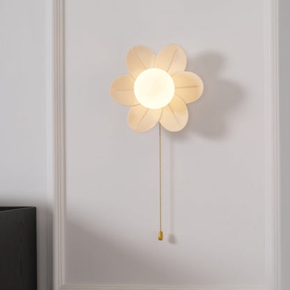 Elegant Flowers Wall Lamp with Soft LED Lighting and Adjustable Bright