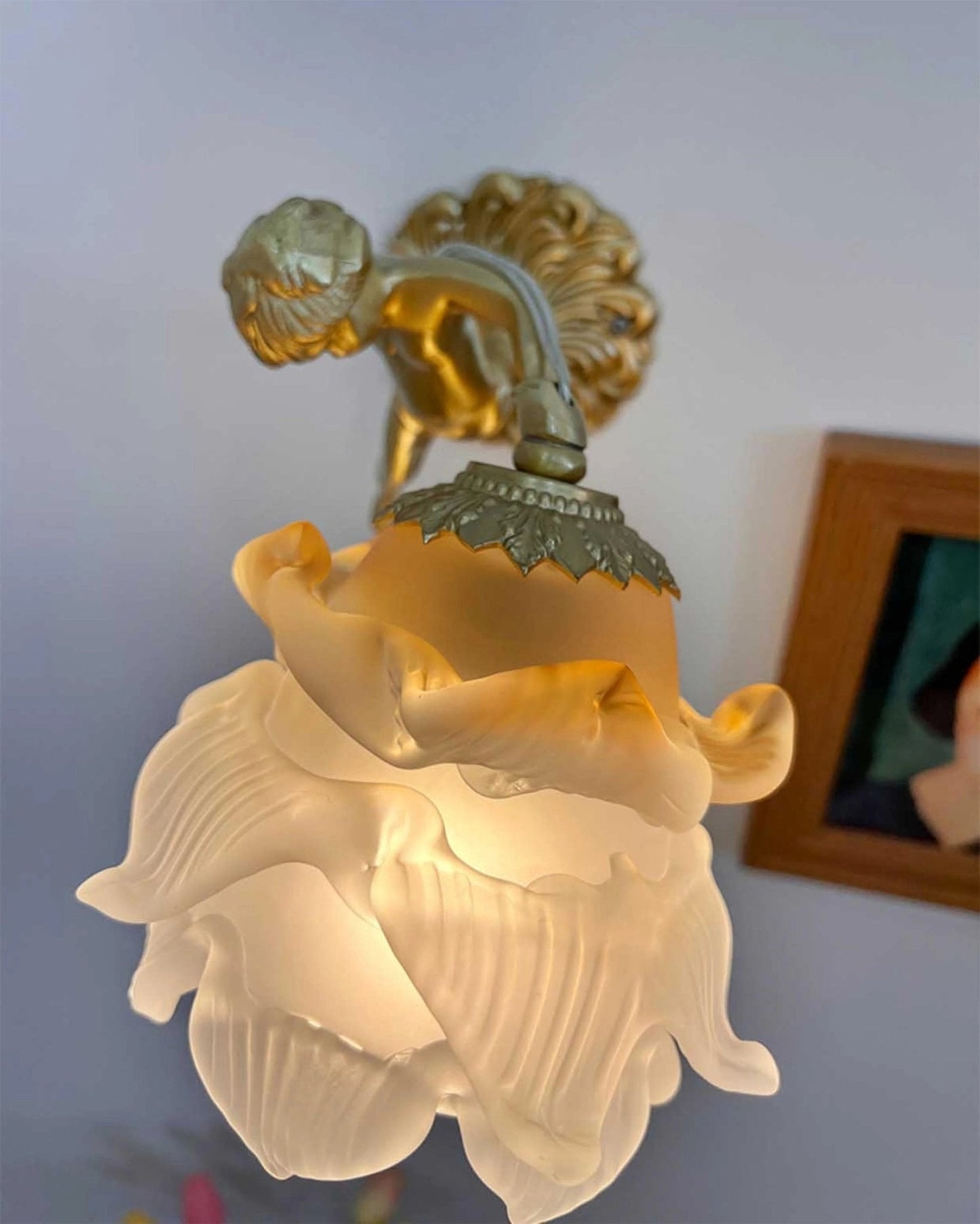 Flying Angel Wall Light - Dimmable, Energy-Efficient LED Design