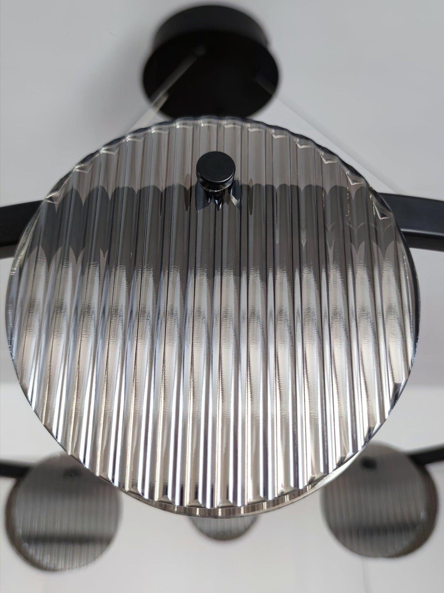 Foliole Chandelier - Elegant Design with Adjustable Brightness & Energ