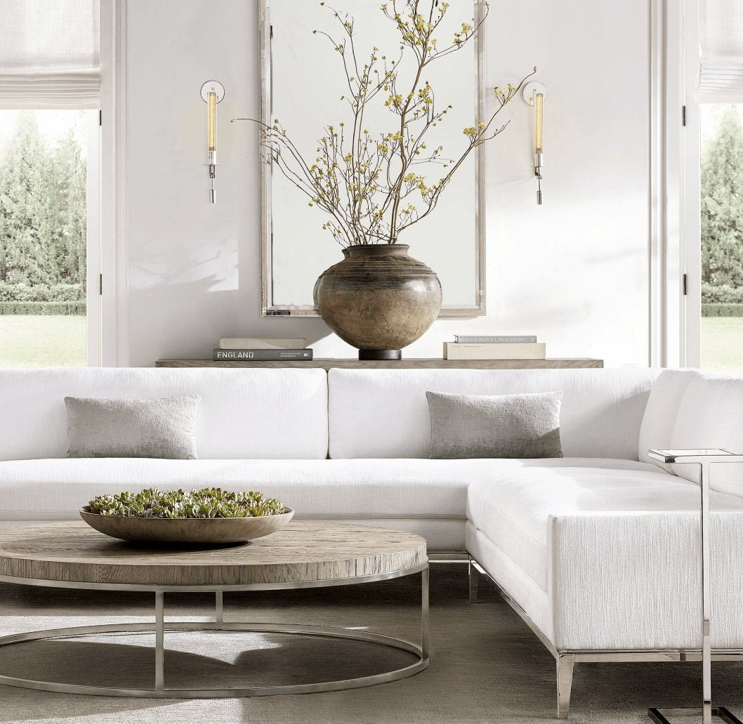 French Classicism Wall Lamp - Elegant Design with Adjustable Brightnes