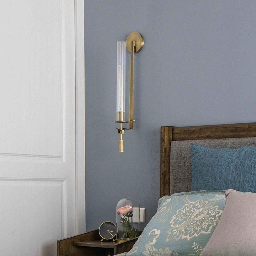 French Classicism Wall Lamp - Elegant Design with Adjustable Brightnes