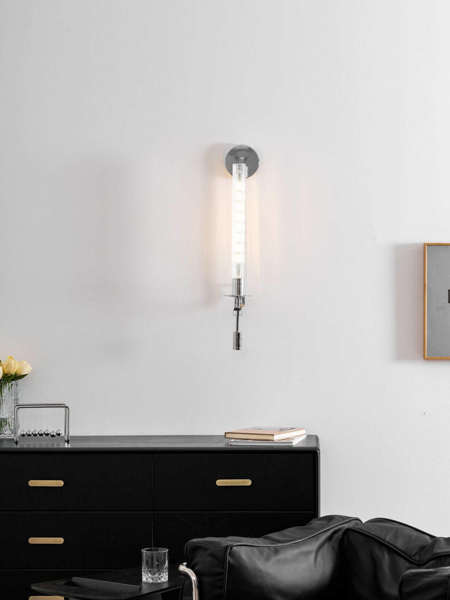 French Classicism Wall Lamp - Elegant Design with Adjustable Brightnes