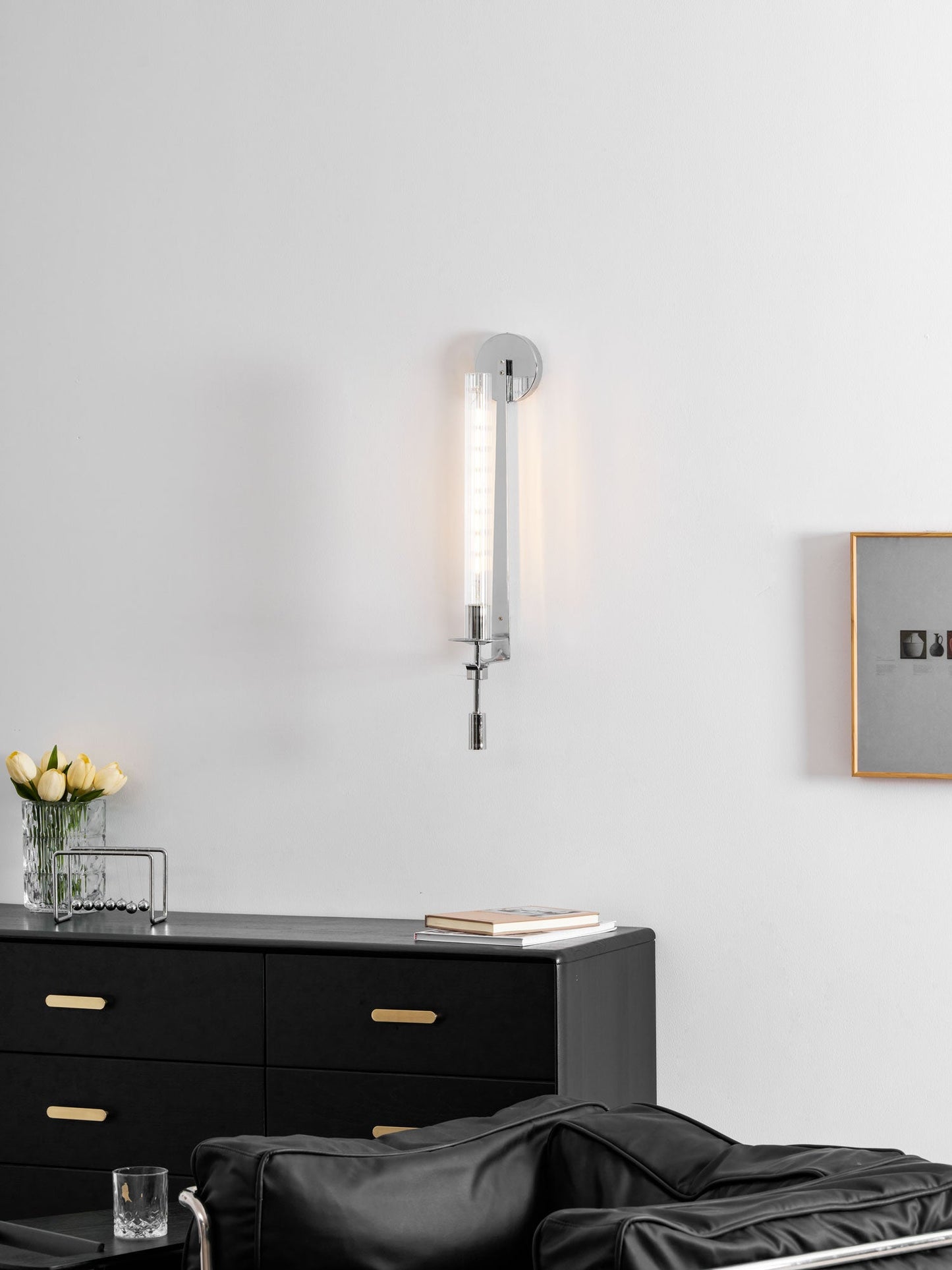 French Classicism Wall Lamp - Elegant Design with Adjustable Brightnes