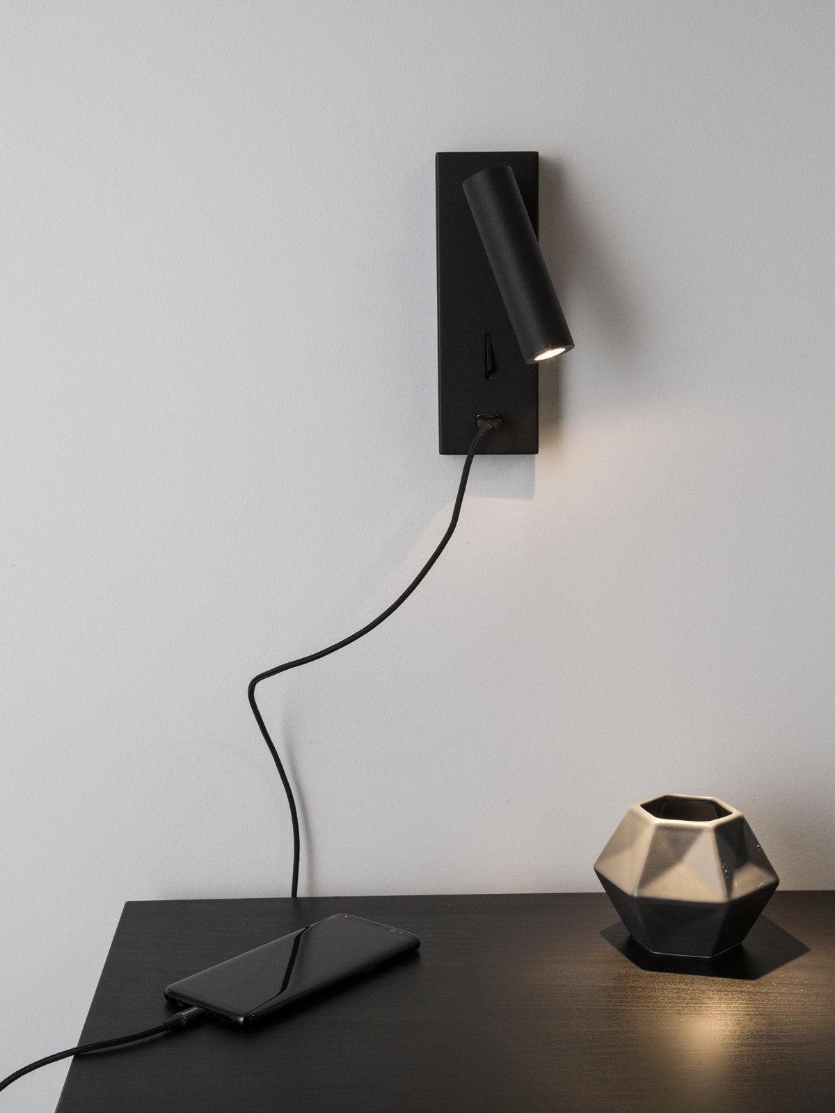 Black USB Wall Light with Adjustable Brightness and Touch Control
