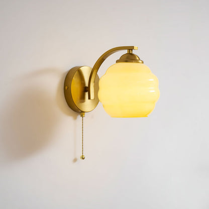 Gatsby Wall Lamp - Adjustable Brightness & Modern Design