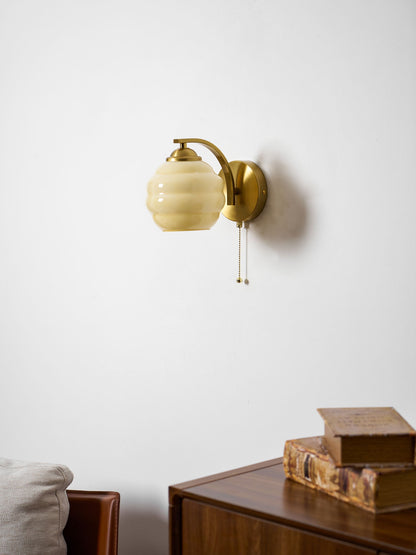 Gatsby Wall Lamp - Adjustable Brightness & Modern Design