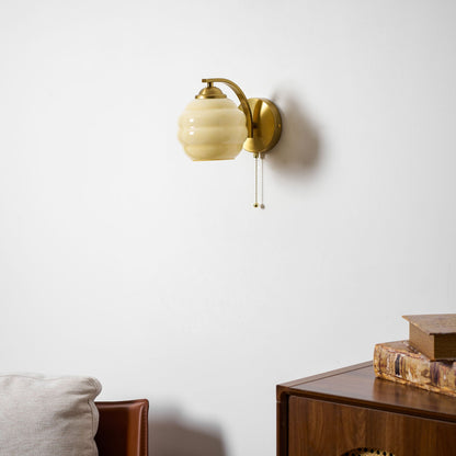 Gatsby Wall Lamp - Adjustable Brightness & Modern Design