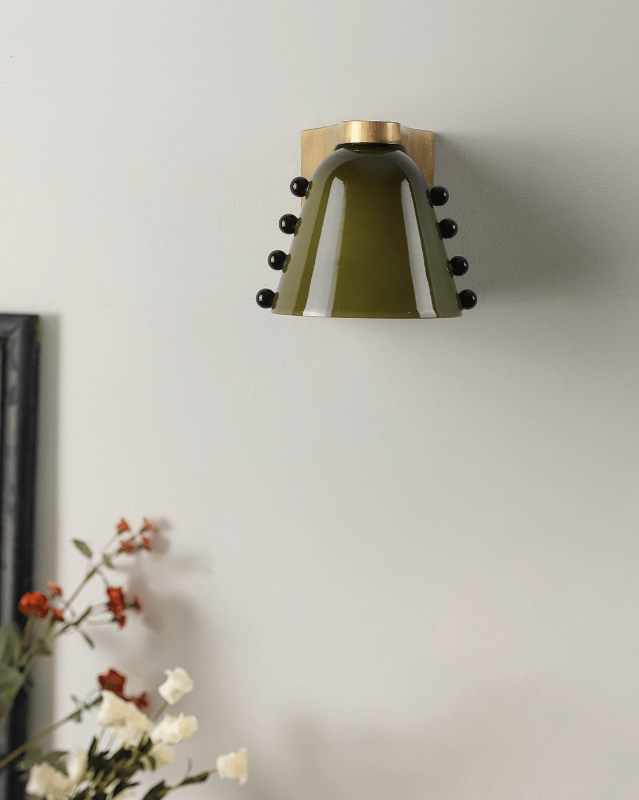 Gemma Glass Wall Lamp - Adjustable Brightness & Elegant Design