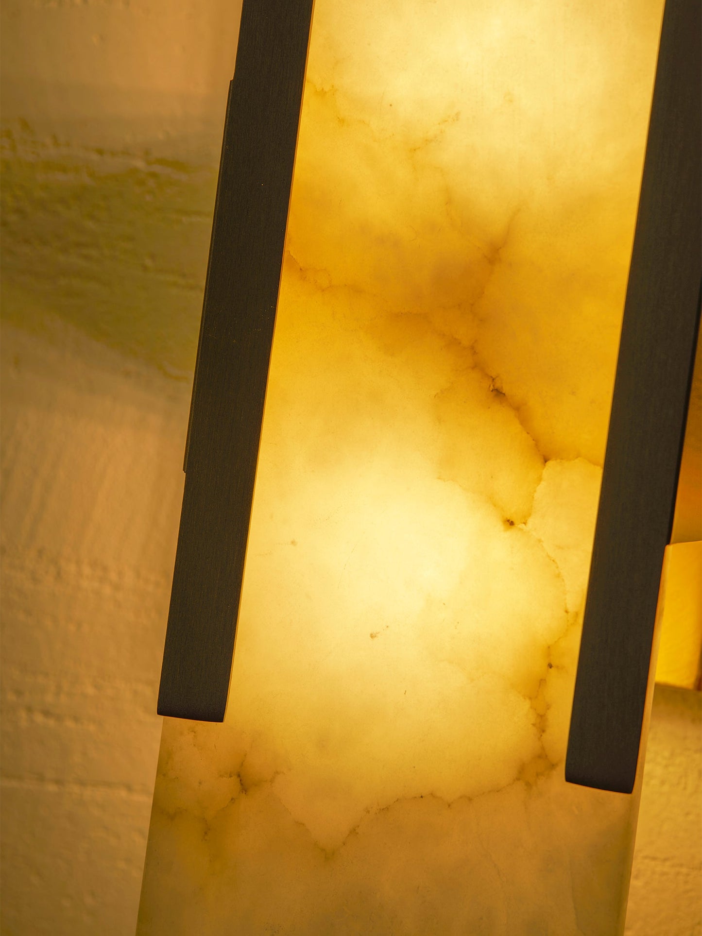 Oblong Alabaster Wall Sconce - Elegant Design, Soft Ambient Lighting