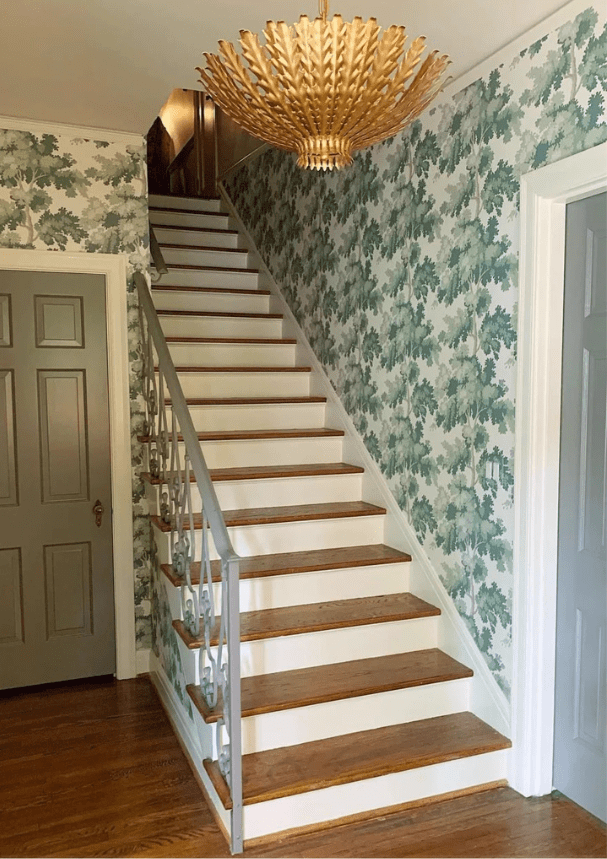 Gilded Acanthus Chandelier - Elegant Design, Adjustable Height, LED Co