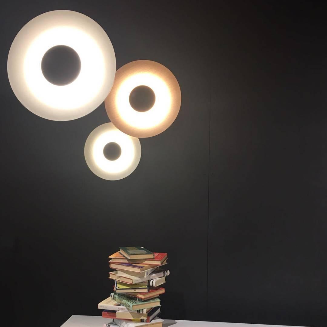 Simplicity Glow Wall Light - Adjustable Brightness & Energy Efficient