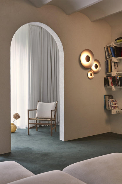 Simplicity Glow Wall Light - Adjustable Brightness & Energy Efficient