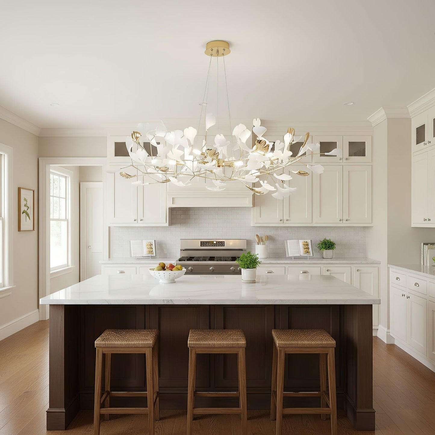 Gingko Wreath Chandelier - Elegant Design with Adjustable Brightness