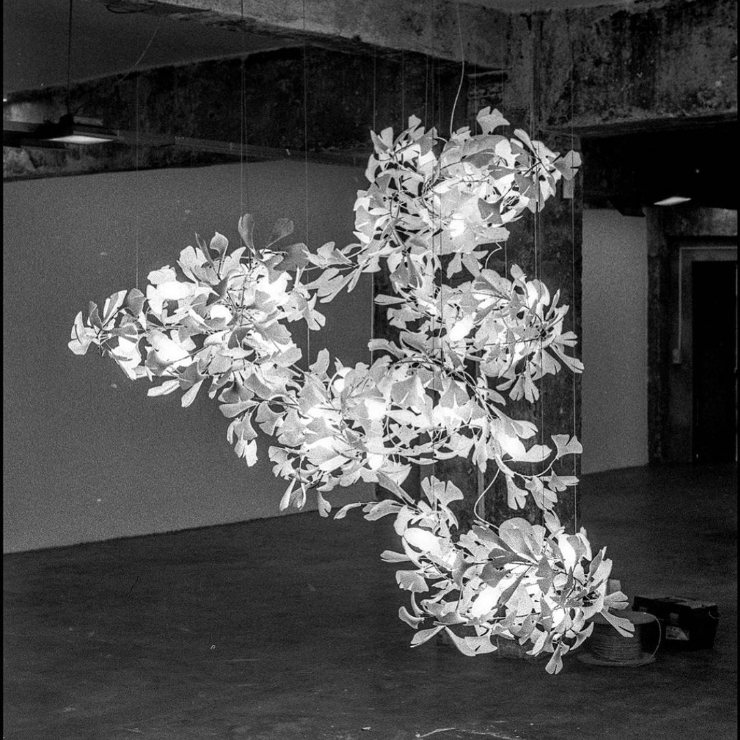 Gingko Leaves Chandelier - Elegant Design with Adjustable Brightness