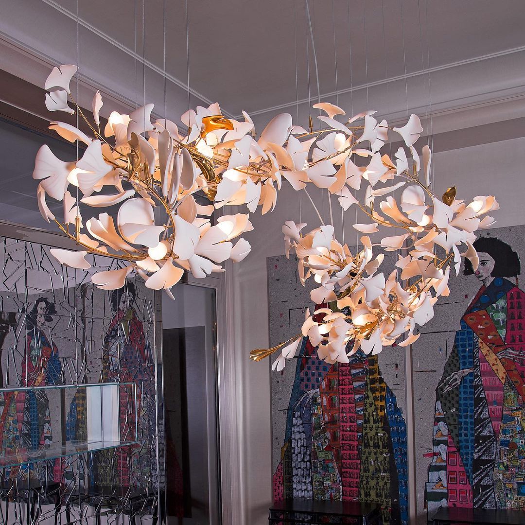 Gingko Leaves Chandelier - Elegant Design with Adjustable Brightness