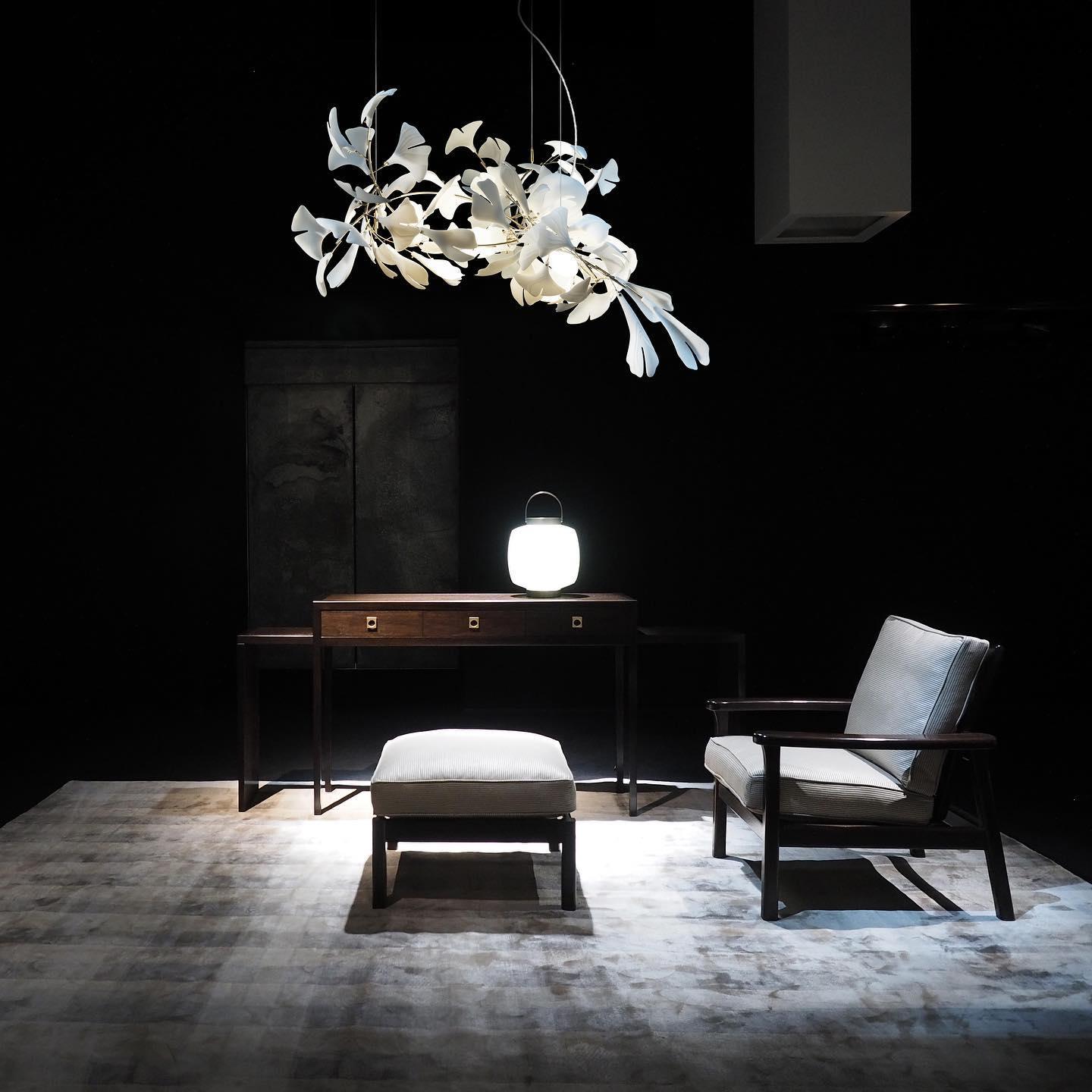 Gingko Bloom Chandelier - Elegant Design with Adjustable Brightness