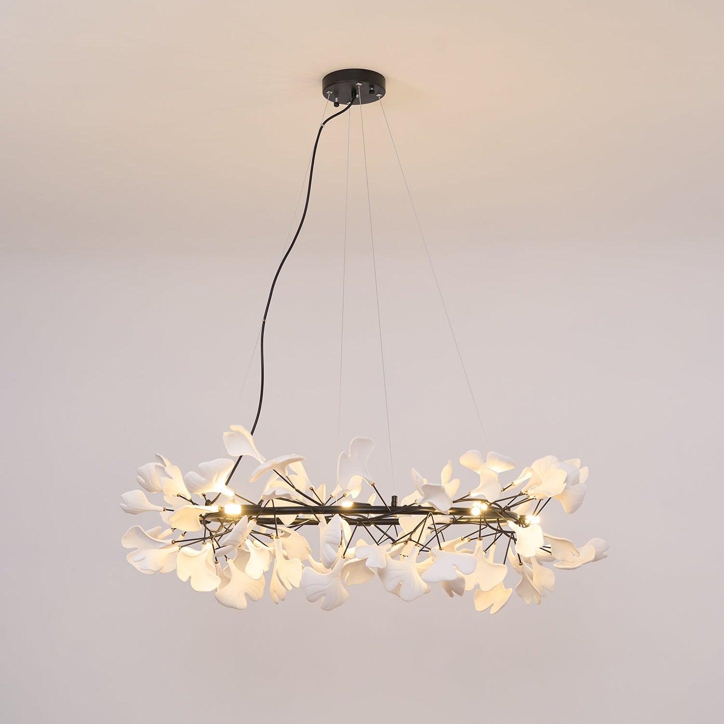 Gingko Crown Chandelier - Elegant Design with Adjustable Brightness