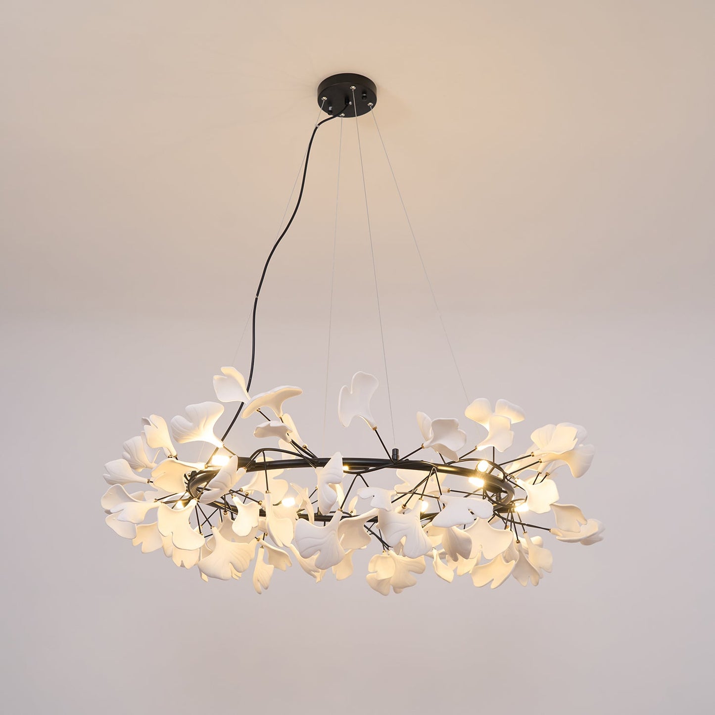 Gingko Crown Chandelier - Elegant Design with Adjustable Brightness