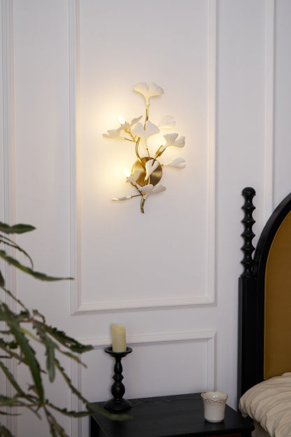 Gingko Modern Wall Lamp - LED Illumination & Adjustable Brightness