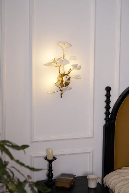 Gingko Modern Wall Lamp - LED Illumination & Adjustable Brightness