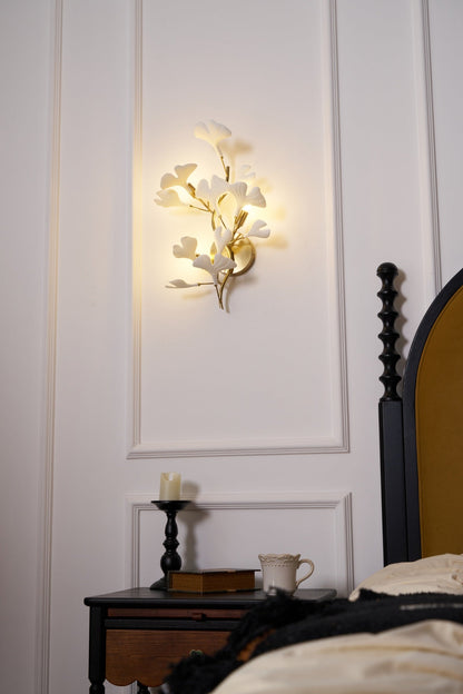 Gingko Modern Wall Lamp - LED Illumination & Adjustable Brightness