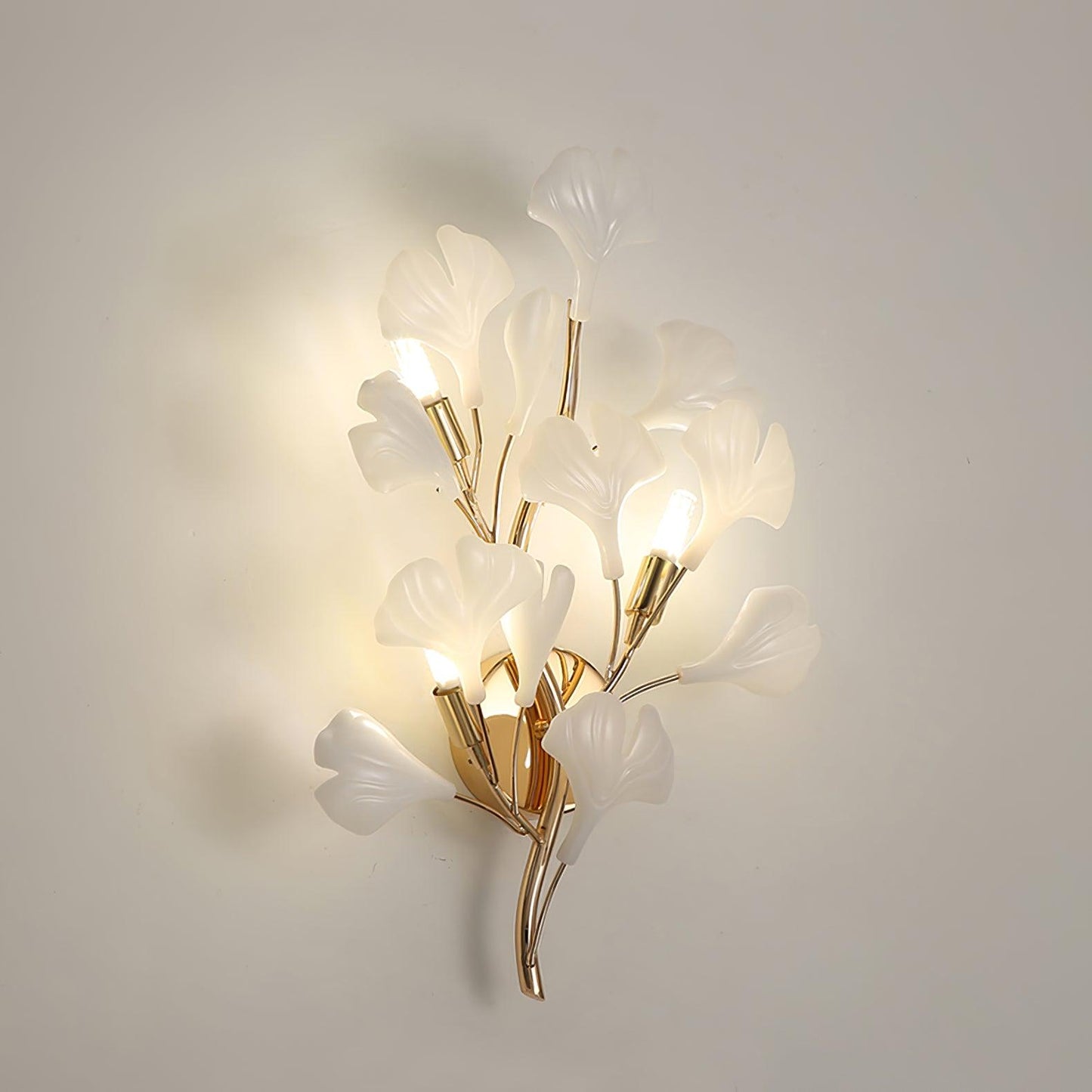 Gingko Modern Wall Lamp - LED Illumination & Adjustable Brightness
