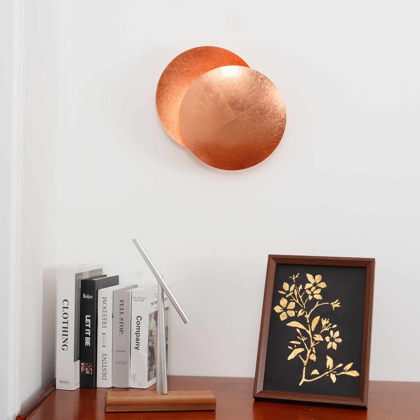 Giorgio Modern Wall Lamp – Adjustable Angle, Energy-Efficient LED