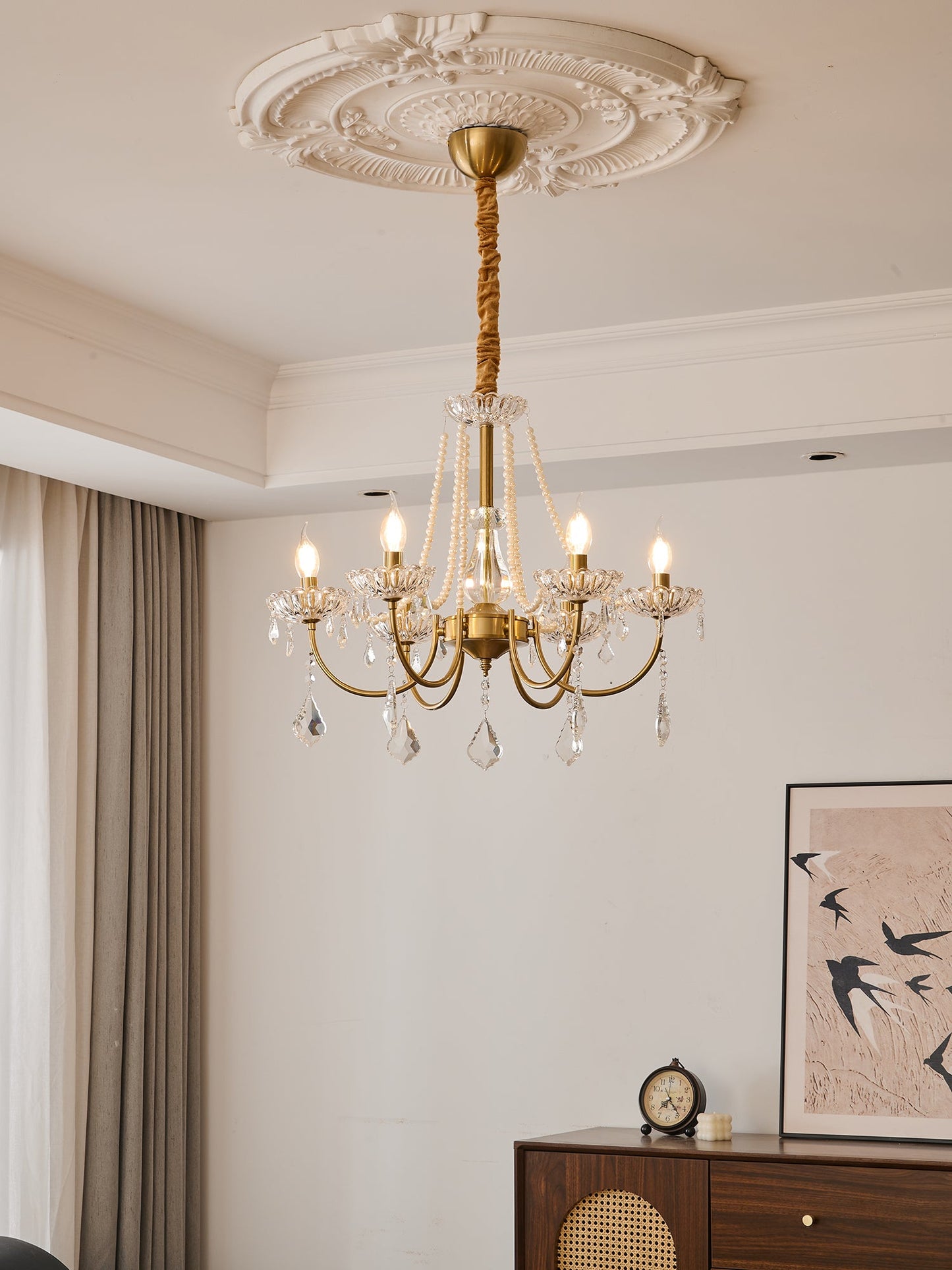 Elegant Pearl Chandelier - Dimmable Lighting & Crystal Accents
