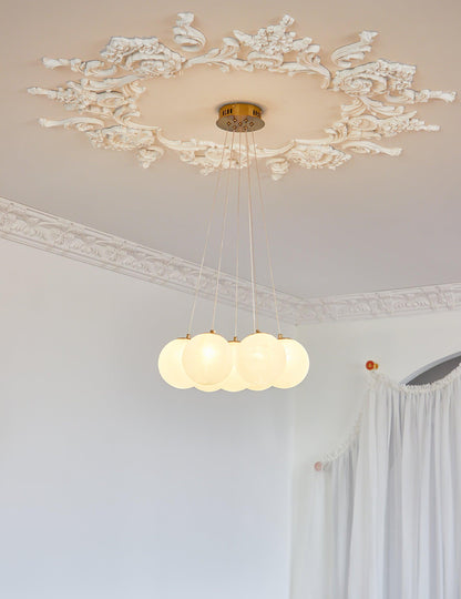 Elegant Glass Cluster Chandelier with Adjustable Height & Modern Desig