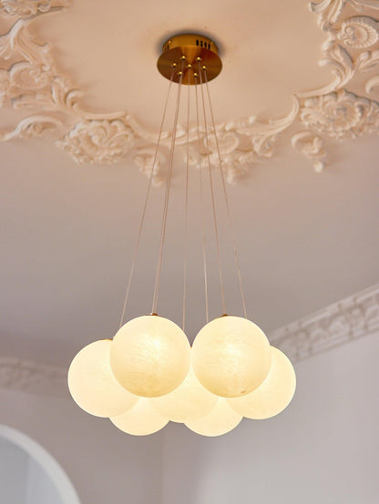 Elegant Glass Cluster Chandelier with Adjustable Height & Modern Desig