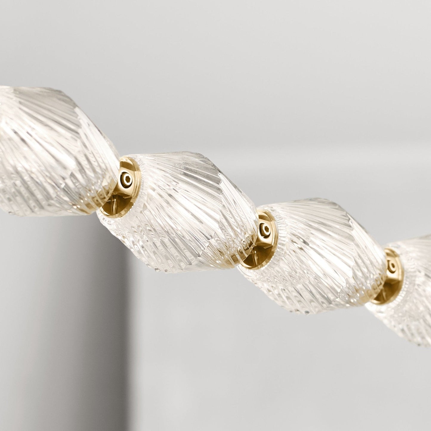 Riviere Chain Chandelier - Elegant Design, Adjustable Height, LED Comp