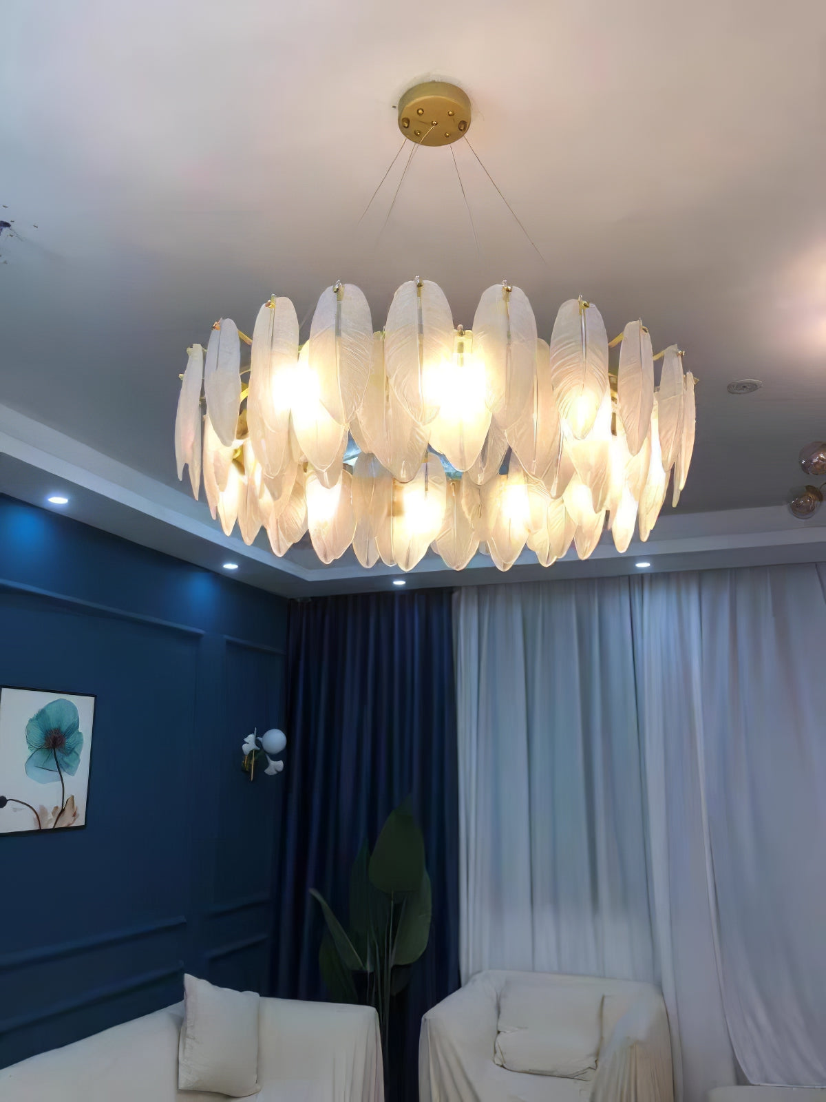 Elegant Glass Feather Chandelier - Unique Design & Adjustable Height