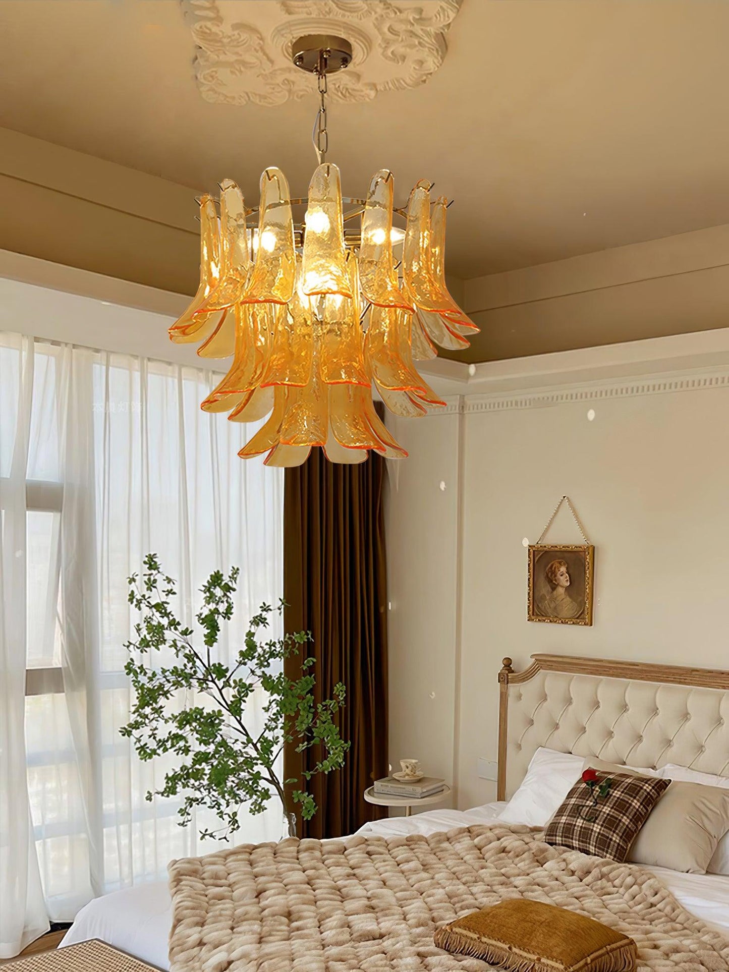 Elegant Glass Leaf Chandelier - Adjustable Height, Energy Efficient Li